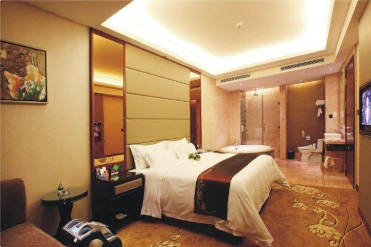 Shenzhen Baoan Royal International Hotel Exterior foto